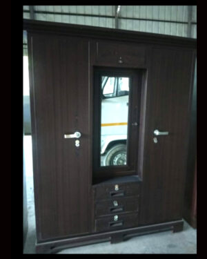 JJWARDROBES- 3Doors with drawers and mirror
